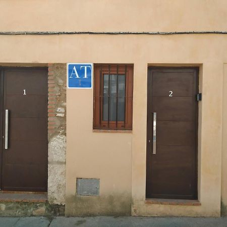 Caleros 8 Estudio - Apartamentos De La Parte Antigua De Caces المظهر الخارجي الصورة