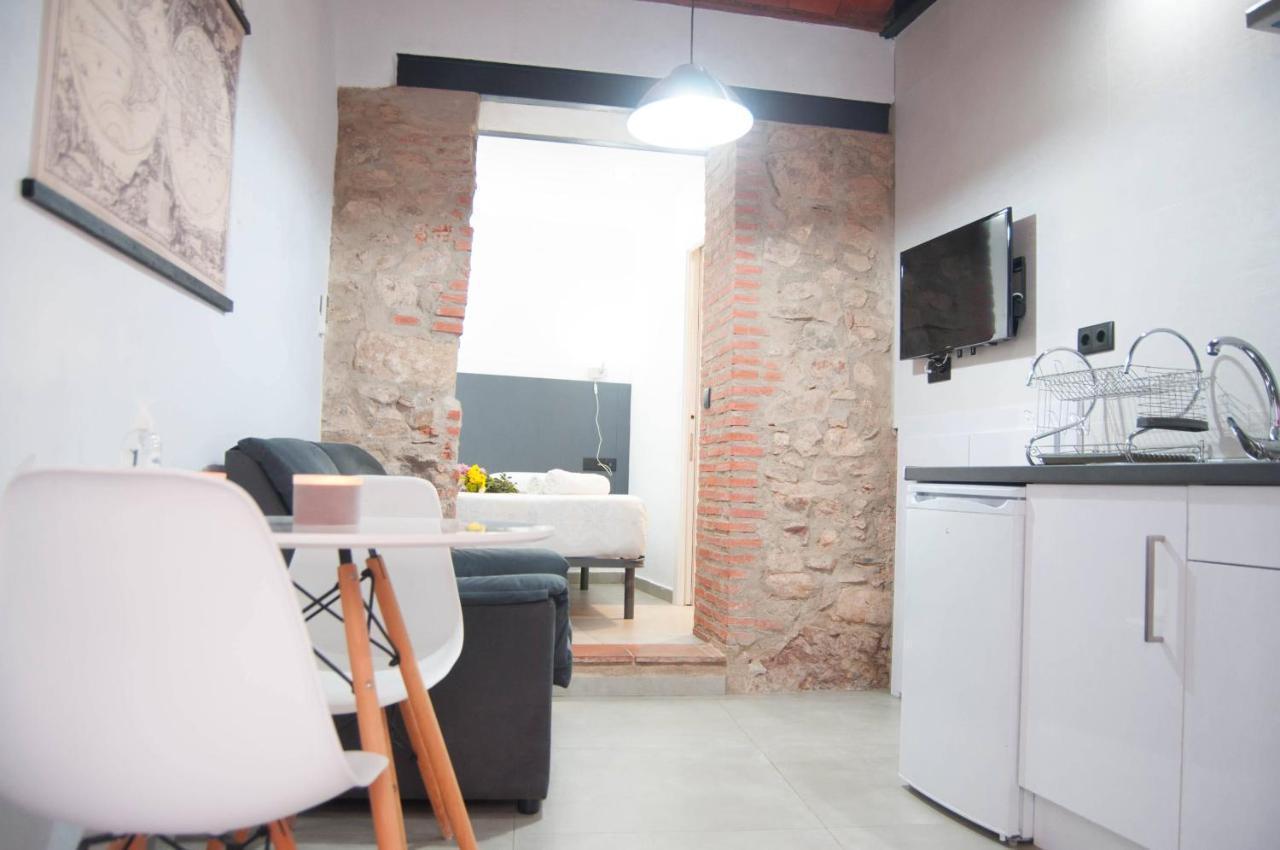 Caleros 8 Estudio - Apartamentos De La Parte Antigua De Caces المظهر الخارجي الصورة